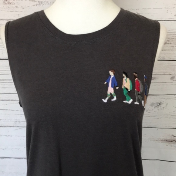 STRANGER THINGS 2 Grey Tops Bundle Jrs M & Jrs L - Picture 12 of 14